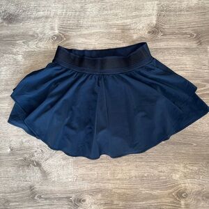 Lululemon court rival skirt